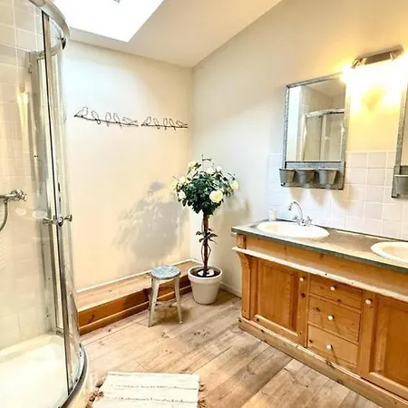 Prázdninový dům Maison De Charme En Pierre ,Piscine Canal Midi Pouzols-Minervois